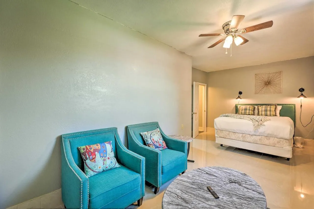 Holiday home Las Vegas Getaway With Patio About 3 Mi To Strip!